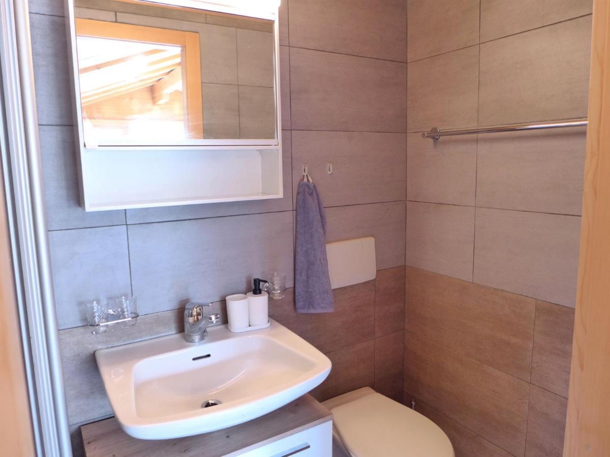 Apartment Chalet Vamika By Interhome Niederried bei Interlaken Esterno foto